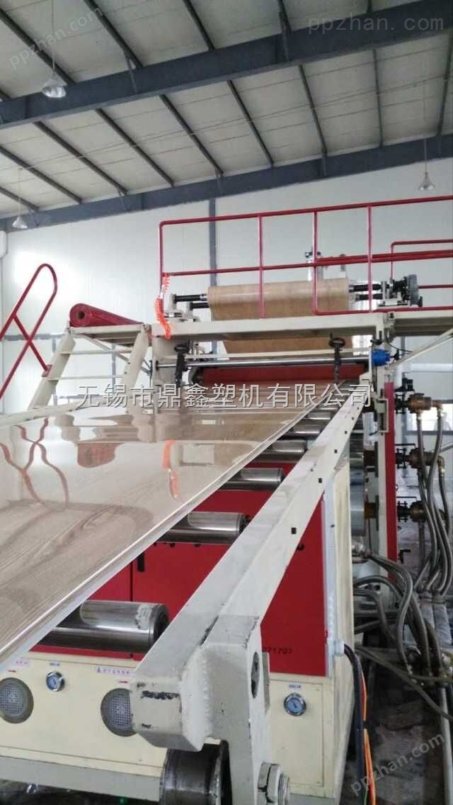石塑地板生产线新技术
