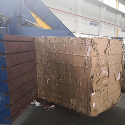 125吨卧式废纸打包机2